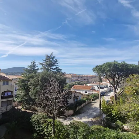 2 Pieces Avec Clim, Parking, Proche Commerces Et - Sainte-maxime, Golfe De St-tropez - Fr-1-780-76 *