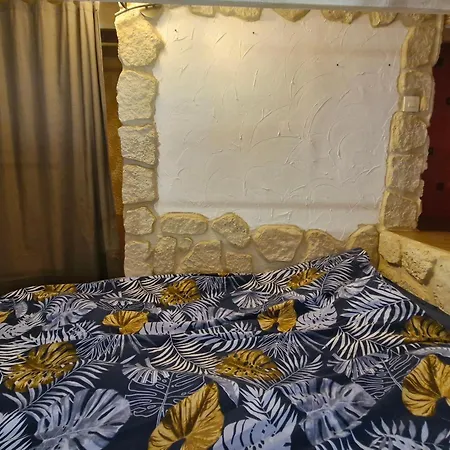 2 Pieces Avec Clim, Parking, Proche Commerces Et - Sainte-maxime, Golfe De St-tropez - Fr-1-780-76 Apartment Sainte-Maxime